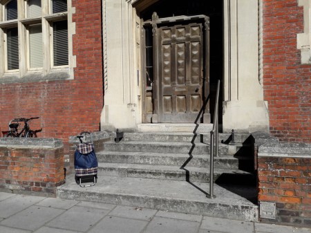 H'boneTrolleyCrtHse1017